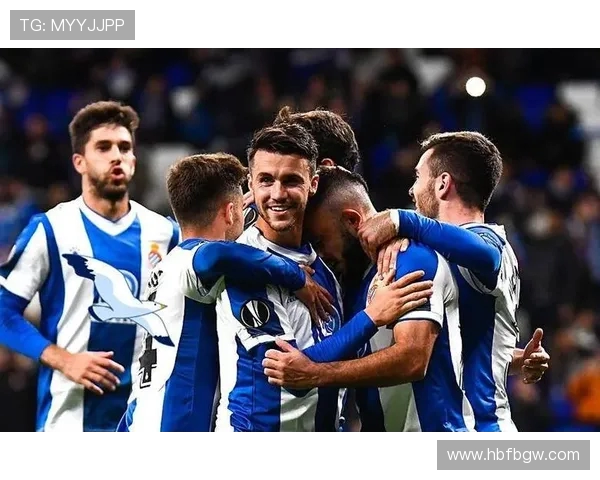 龙东卢卡伊利奇联袂破门皇家奥维耶多逆转瓦伦西亚夺关键胜 龙东卢卡伊利奇联袂破门皇家奥维耶多逆转瓦伦西亚夺关键胜