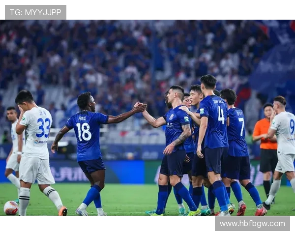 中超争冠再添悬念海港成都申花积分紧咬三强集体受挫局势骤变